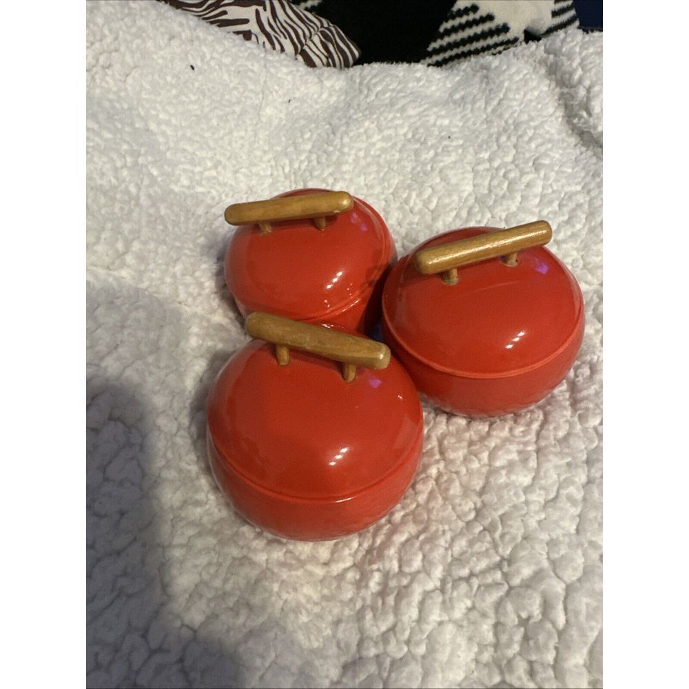 3 Red Ceramic Bowls With Lids With Brown Handles 2in‎ Tall By Gantz